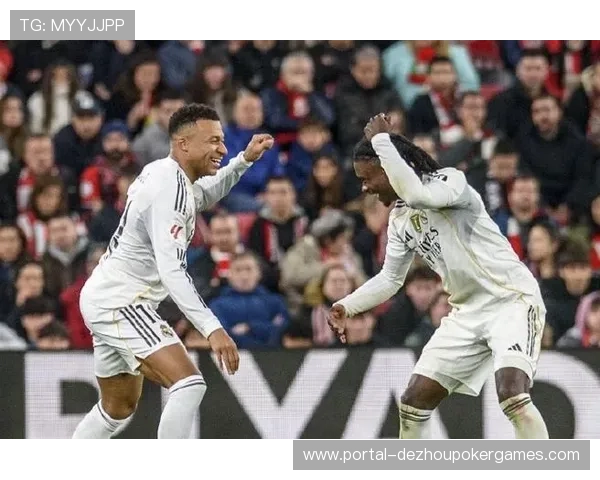 皇家马德里对阵摩纳哥，姆巴佩伤愈复出引领进攻