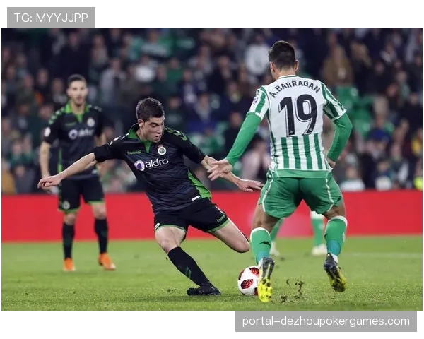 巴萨公布训练视频，展示针对巴黎的“虚拟人墙”定位球防守训练